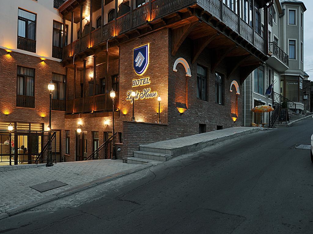 Отель Light House Old Тбилиси Экстерьер фото